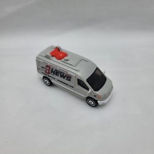 Matchbox '14 Ford Transit El Segundo Local News Van *Loose*